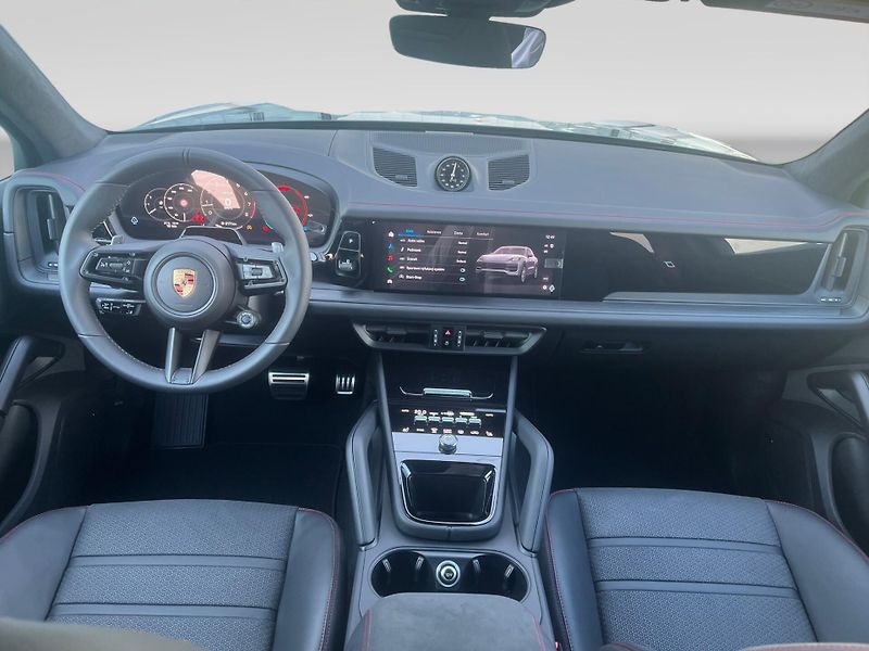 Porsche Cayenne GTS - fotka 20 z 28