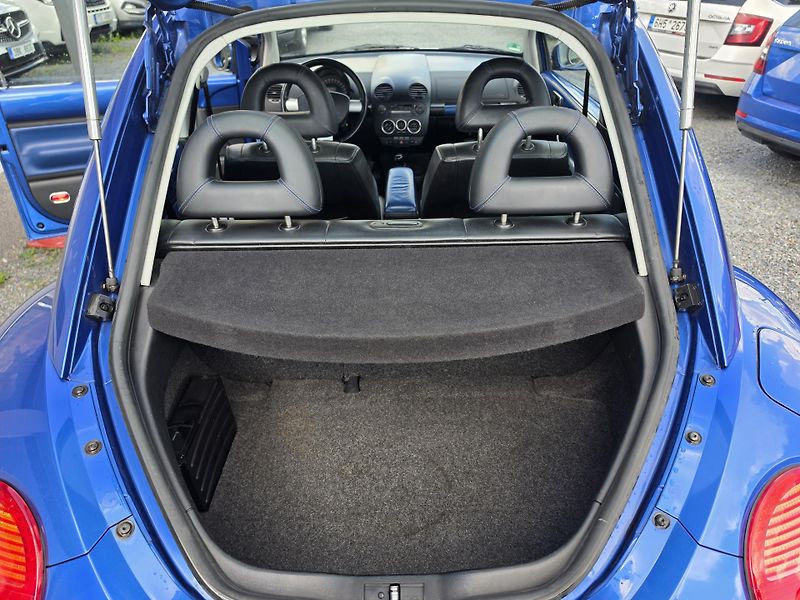 Volkswagen New Beetle 1.8 T 110kw  - fotka 6 z 20