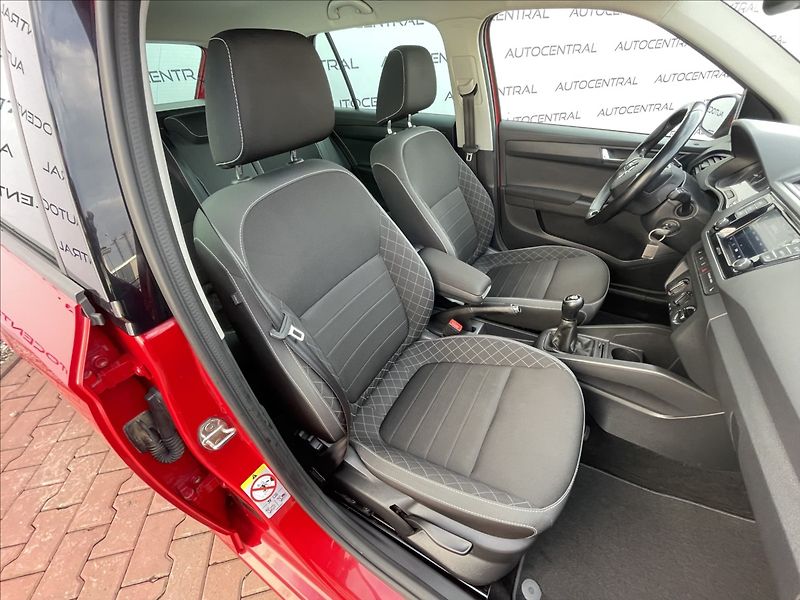 Škoda Fabia 1,0 TSi,1.maj.,ČR,DPH - fotka 20 z 22