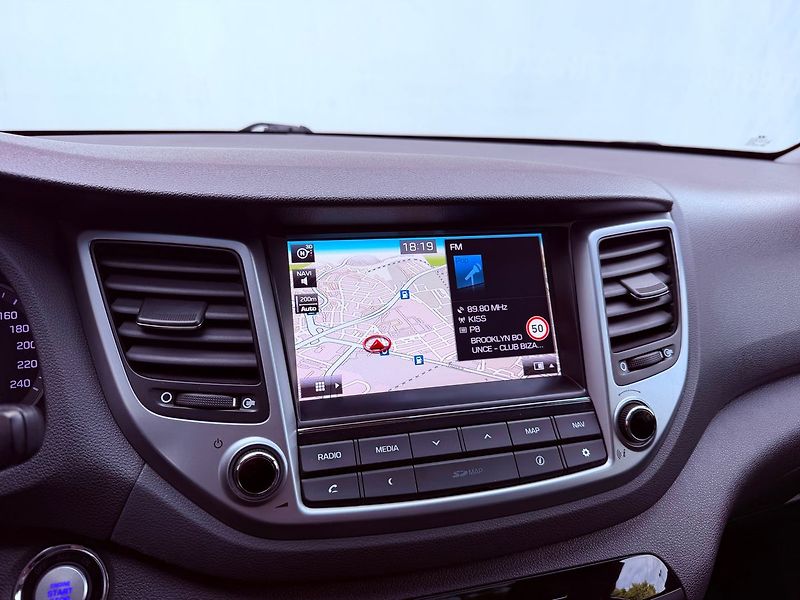 Hyundai Tucson 2.0 CRDi 4x4 Aut. Premium, ČR - fotka 22 z 35
