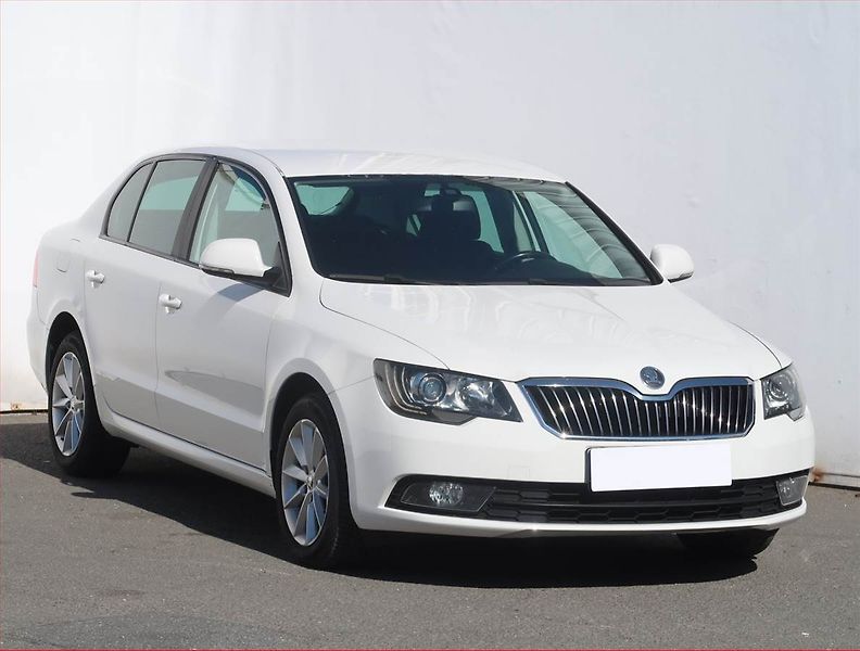 Škoda Superb (2014) 1.4 TSI, ČR,1.maj, Xenony - fotografie inzerátu