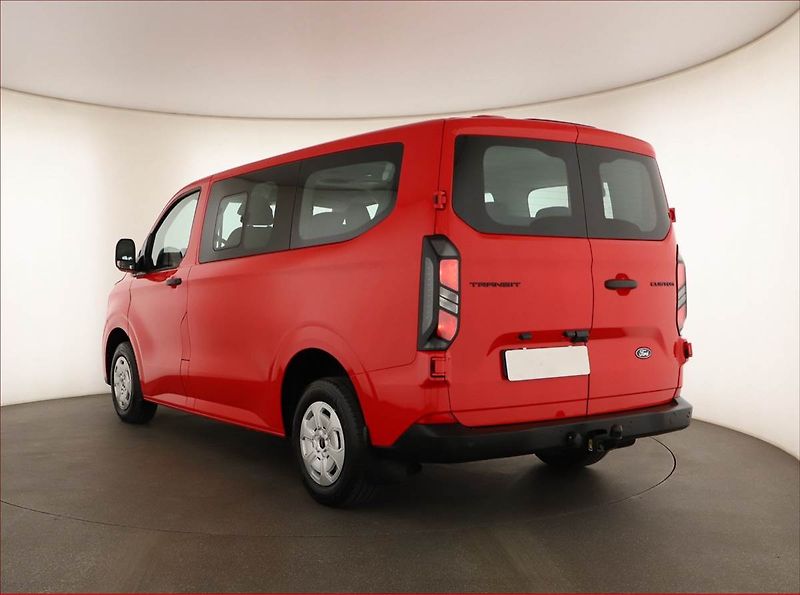 Ford Transit Custom (2024) 2.0 EcoBlue - fotka 4 z 16