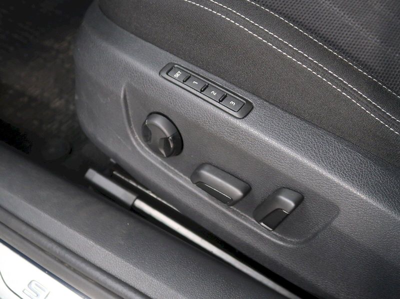 Škoda Superb (2022) iV STYLE 1.4TSI 160KW DSG TAŽN - fotka 14 z 44