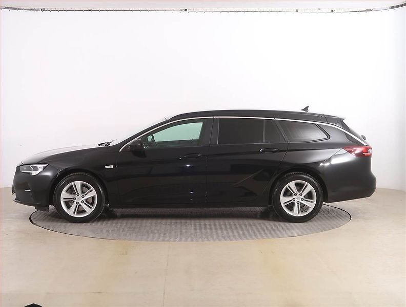 Opel Insignia (2020) 1.5 CDTI, Automat, Serv.kniha - fotka 3 z 17