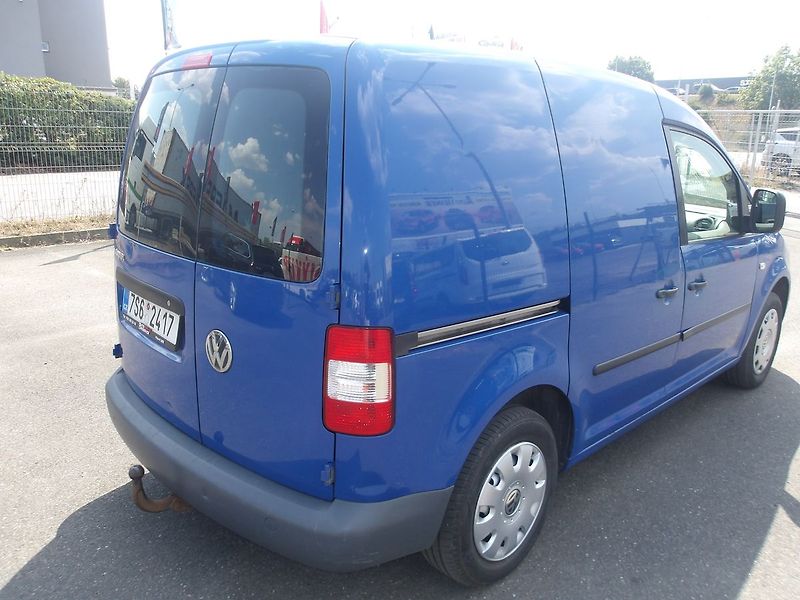 Volkswagen Caddy 1,4i ČR 1.MAJITEL !!! - fotka 8 z 37