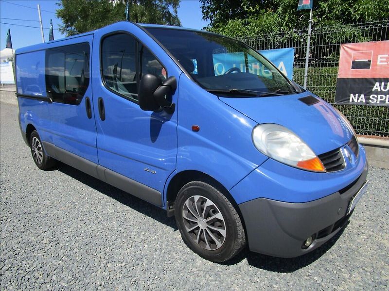 Renault Trafic 2.0dCi 115 L2H1, 6 míst - fotka 3 z 45