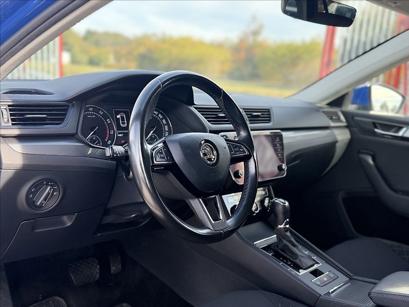 Škoda Superb 1,5 TSI  DSG +SADA ZIMNÍCH KOL - fotka 10 z 23