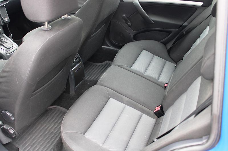 Škoda Octavia (2007) 1,6i AUTOMAT KLIMA EL.OKNA ALU - fotka 10 z 16