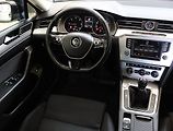 Volkswagen Passat (2015) 2.0 TDI, Navi, Tempomat - náhled 7