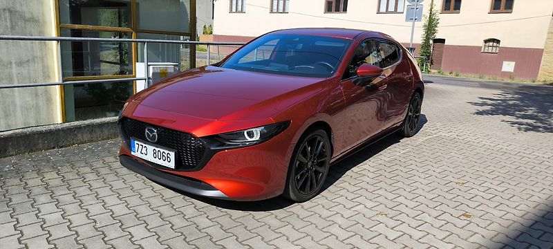 Mazda 3 (2022) Exclusive-line + BOSE - fotografie inzerátu