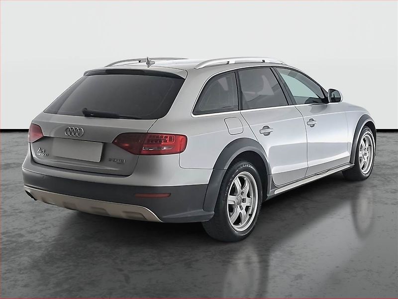 Audi A4 Allroad (2009) 2.0 TDI, 4X4, Xenony - fotka 5 z 19