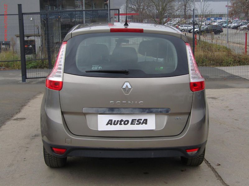 Renault Grand Scénic (2011) 1.9dCi, ČR, AC, tempo, park - fotka 5 z 20