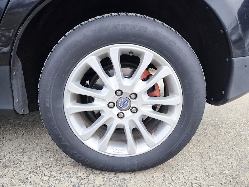 Volvo XC60 2,4 D 129kW 1 MAJITELKA - fotka 10 z 41