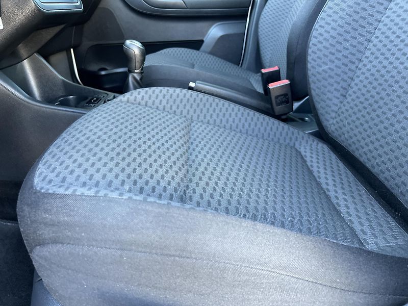 Škoda Roomster 1.2TSi 77kw PANORAMA TEMPOMAT - fotka 11 z 40