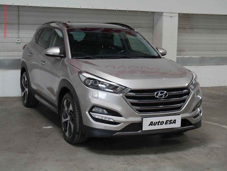 Hyundai Tucson (2016) 2.0, ČR, STK8/28 - fotografie inzerátu