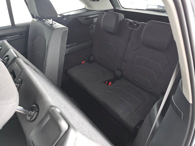 Škoda Kodiaq (2025) 2.0TSI 150KW Selection DSG 7S - fotka 8 z 29