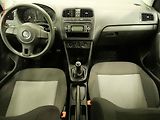 Volkswagen Polo (2010) 1.2i, AC, temp - náhled 8