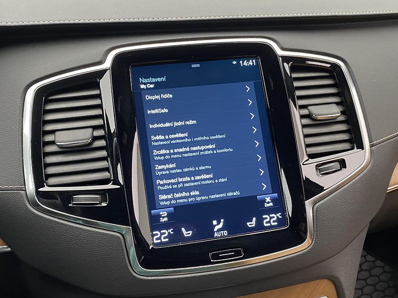 Volvo XC90 B5 AWD INSCRIPION AUT CZ - fotka 53 z 54