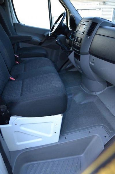Mercedes-Benz Sprinter 316 CDi X Maxi 6/2018  - fotka 28 z 31