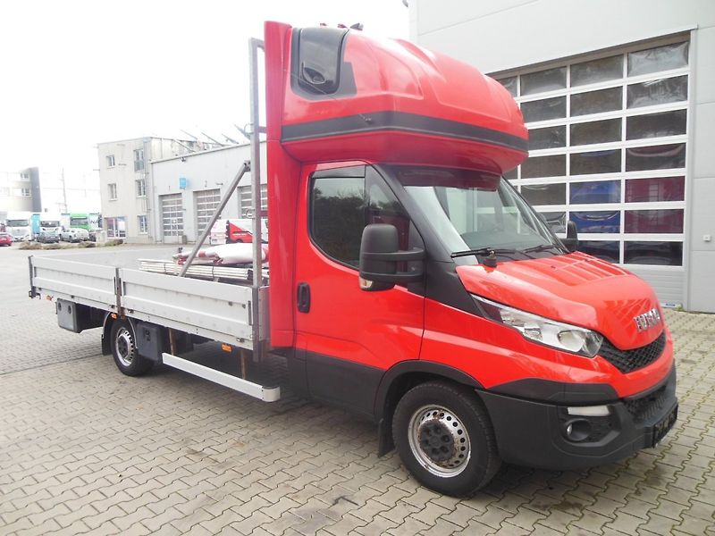 Iveco Daily 35S17, Závěs, 10 palet - fotka 2 z 30