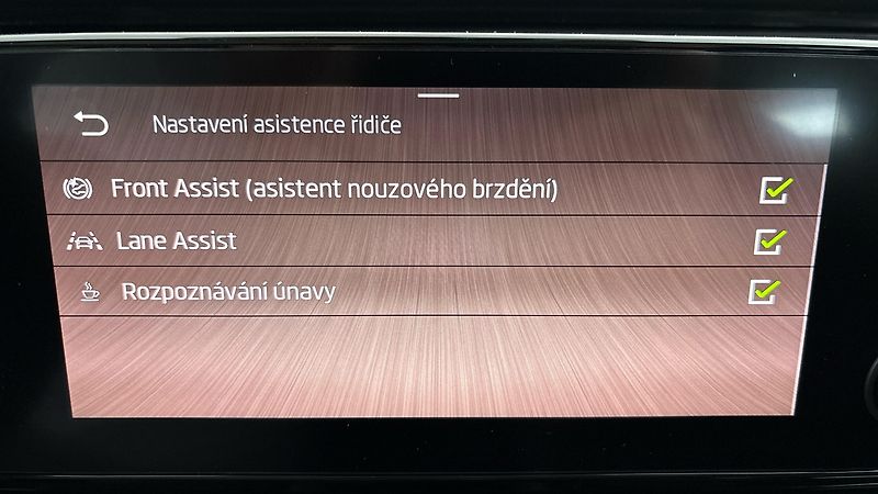 Škoda Octavia 2.0 TDI Ambition Combi - fotka 22 z 23