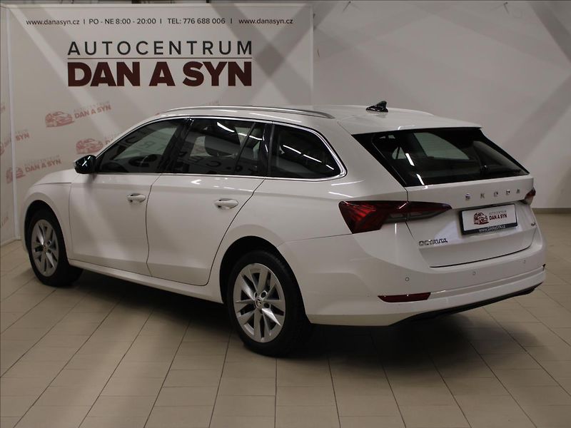 Škoda Octavia 2,0 TDI DSG style 1. maj. CZ - fotka 6 z 33