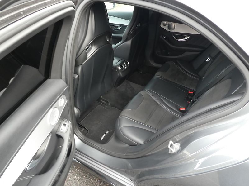 Mercedes-Benz Třídy C C AMG 63S V8 BITURBO  - fotka 14 z 15
