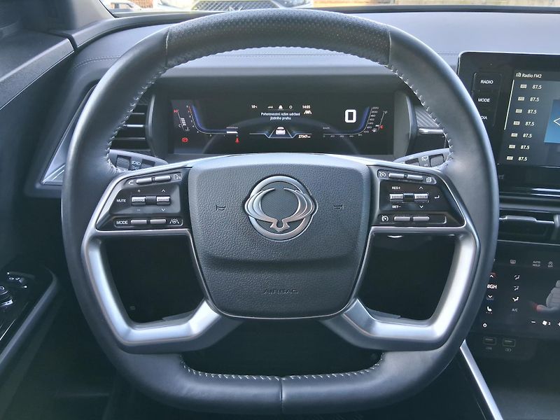 SsangYong Torres STYLE 1.5 T-GDI 120 kW - fotka 11 z 25