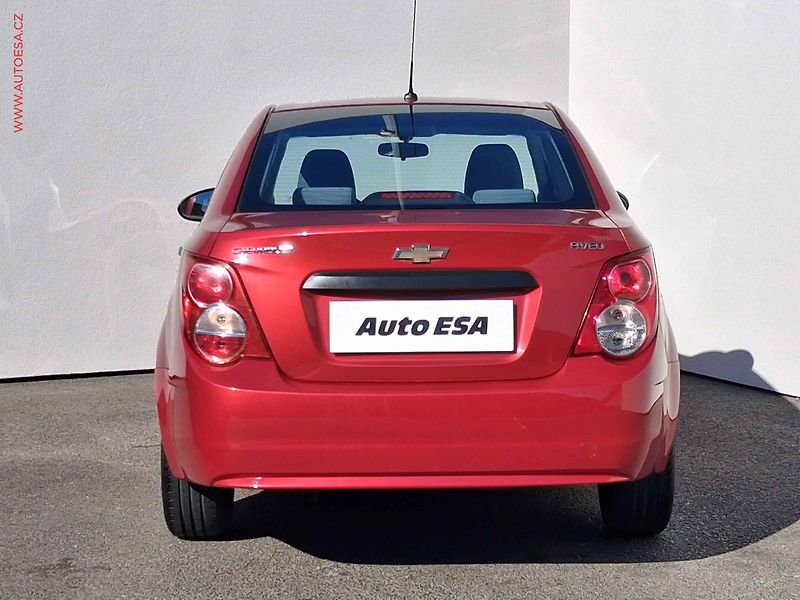 Chevrolet Aveo (2012) 1.2i, Klima - fotka 5 z 15