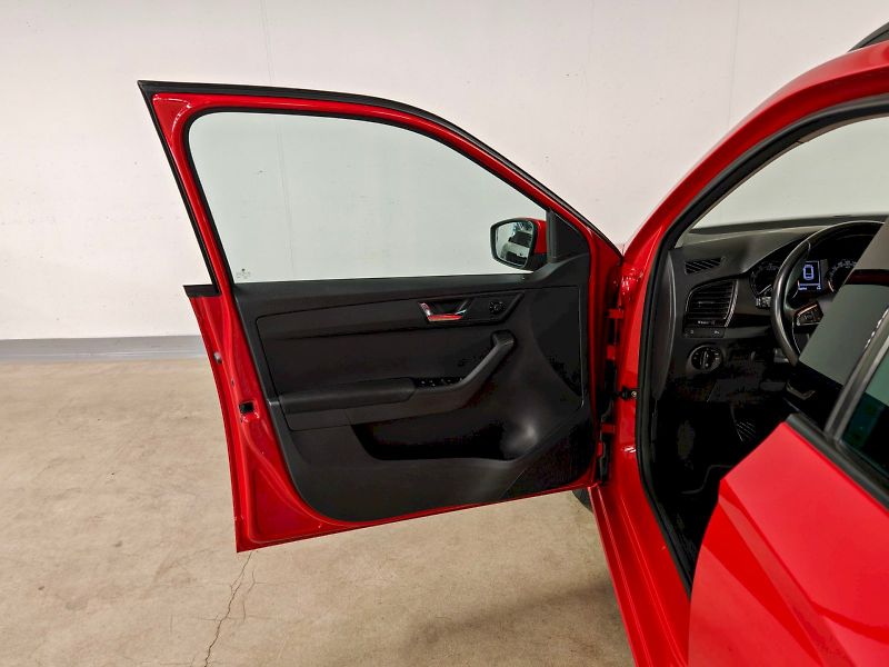 Škoda Fabia (2020) Combi 1.0 TSI 81 kW Style PLUS - fotka 16 z 25