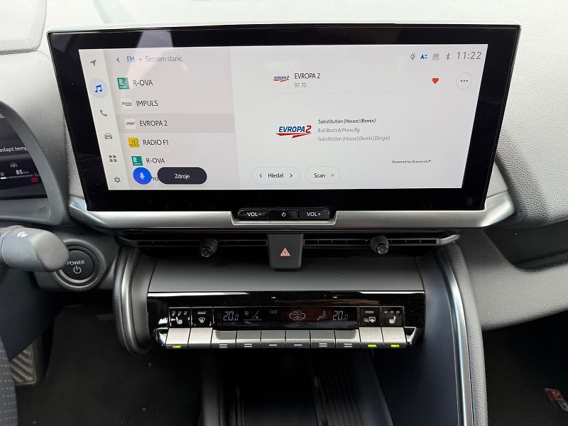 Toyota C-HR 2,0 PHEV E-CVT GR Sport - fotka 20 z 30