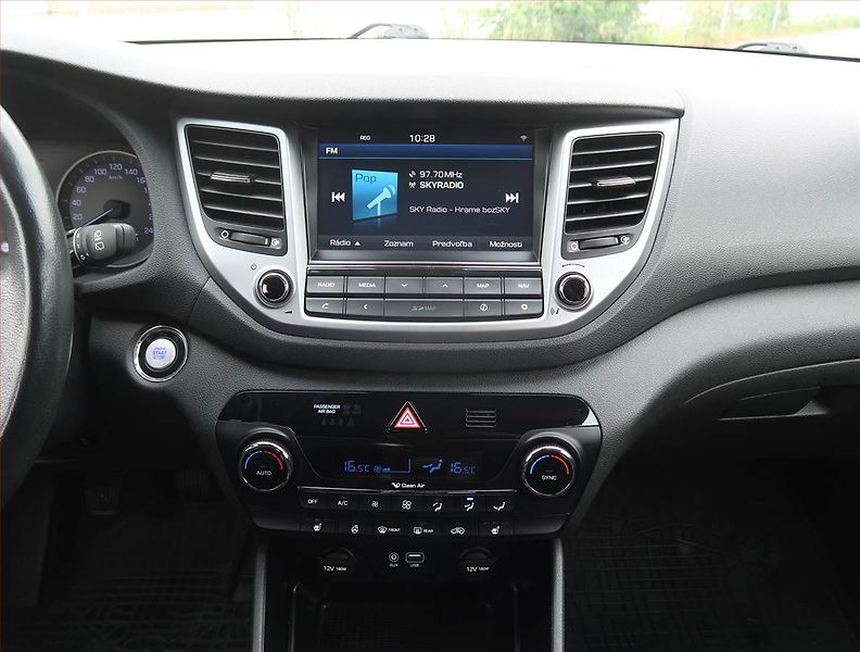 Hyundai Tucson (2016) 1.7 CRDi, Serv.kniha, Navi - fotka 12 z 19