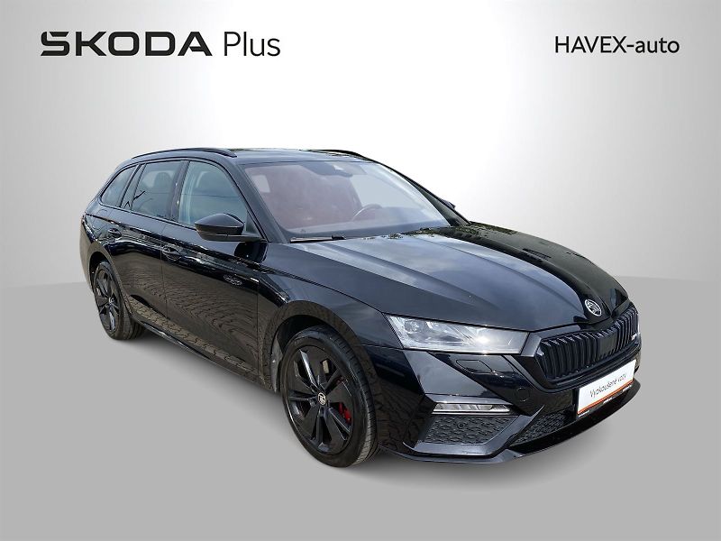 Škoda Octavia (2024) Combi 1.4 TSI iV DSG RS - fotka 32 z 35