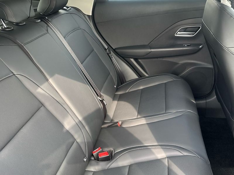 MG ZS (2026) 1,5 Hybrid+ Exclusive - fotka 7 z 20