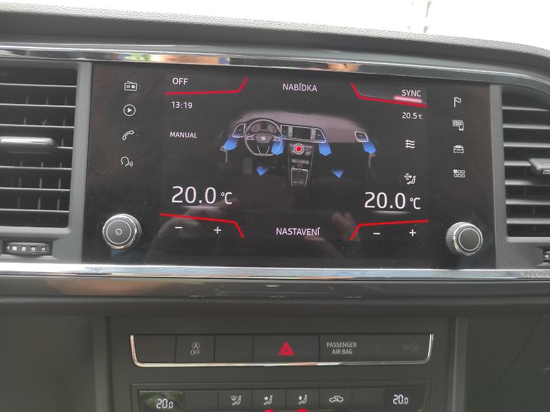 Seat Ateca 1.6CR 85kW, DSG, STYLE - fotka 25 z 52