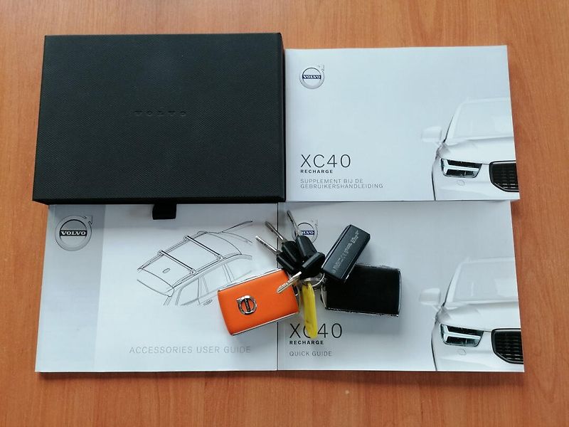 Volvo XC40 (2020) 1.5 T5 PHEV R-DESIGN 192kW - fotka 41 z 41