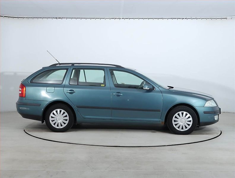 Škoda Octavia (2007) 1.9 TDI, nová STK, Tažné - fotka 6 z 15
