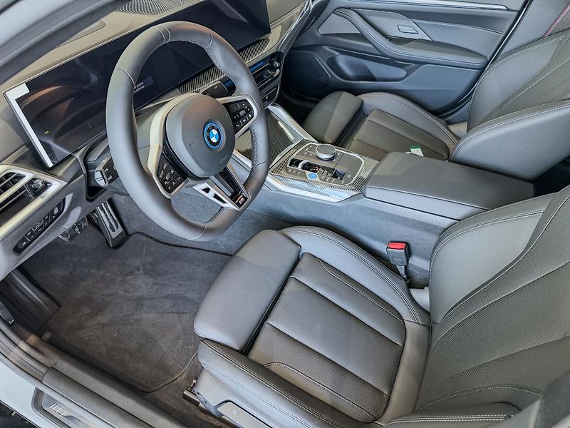 BMW i4 eDrive 40 Gran Coupé - fotka 6 z 6