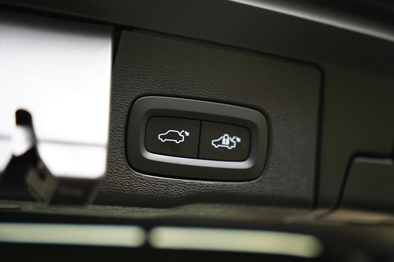 Volvo XC60 - fotka 26 z 26