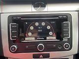 Volkswagen Passat (2013) 1.6TDi, AC, výhřev sed - náhled 14
