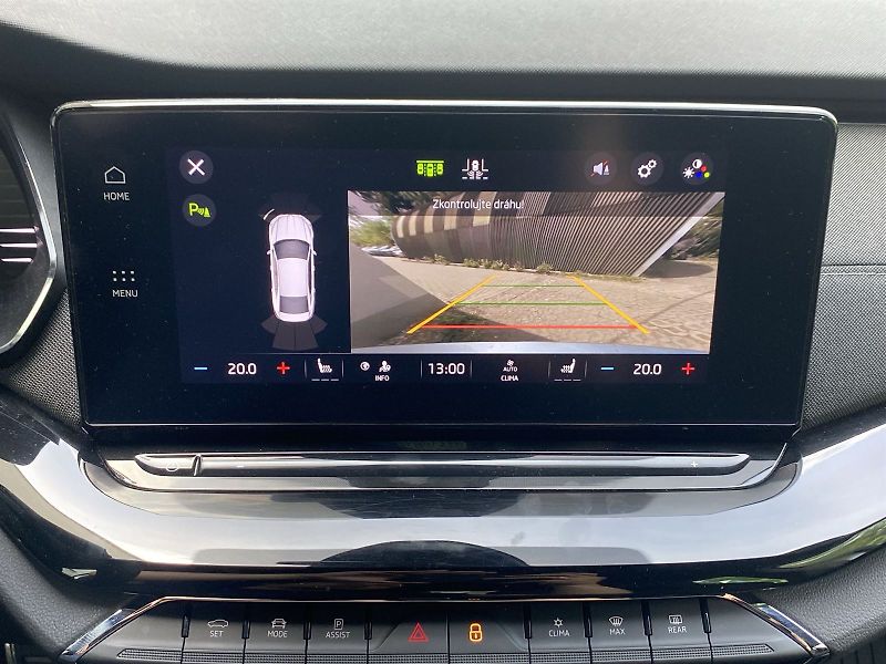 Škoda Octavia (2023) 2.0 TDI DSG SportLine - fotka 12 z 35