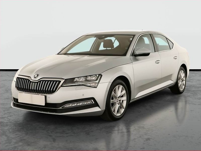 Škoda Superb (2022) Style 2.0 TDI - fotka 2 z 20