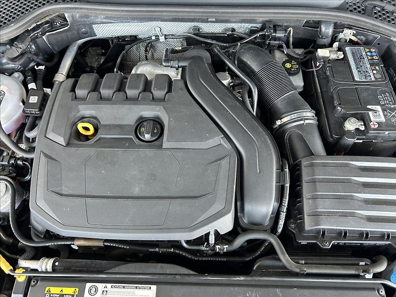 Seat Leon 1,5   TSI,SERVISKA,XCELLENCE - fotka 25 z 27