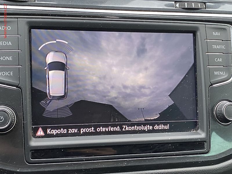 Volkswagen Tiguan (2016) 2.0 TDi 4x4, Highline, DSG, - fotka 19 z 20
