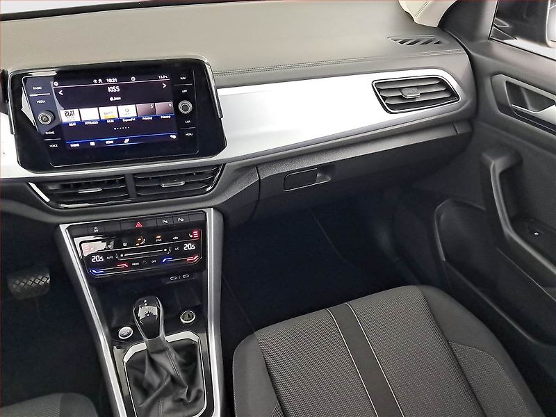Volkswagen T-Roc (2022) 1.5 TSI - fotka 8 z 19