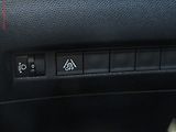 Peugeot 2008 (2020) 1.2PT, ČR, LED - náhled 21