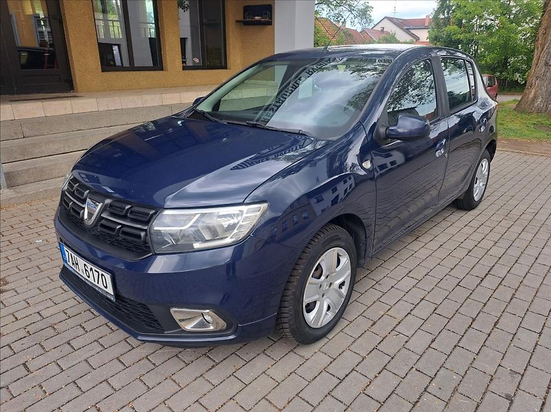 Dacia Sandero 1,0 SCe - fotka 3 z 35