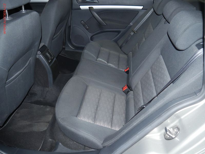 Škoda Octavia (2011) 1.4TSI, 1.maj,ČR, Ambition, - fotka 10 z 16