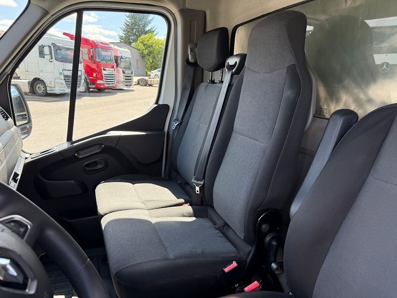 Renault Master 12 palet EURO 6 - fotka 14 z 19