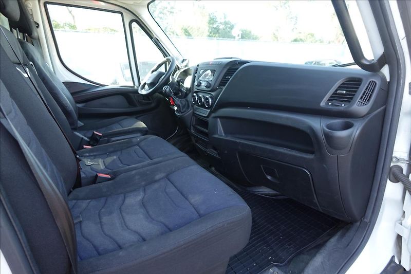 Iveco Daily 3,0 HPT  35S18 SKŘÍŇ MRAZÁK -2 - fotka 16 z 25